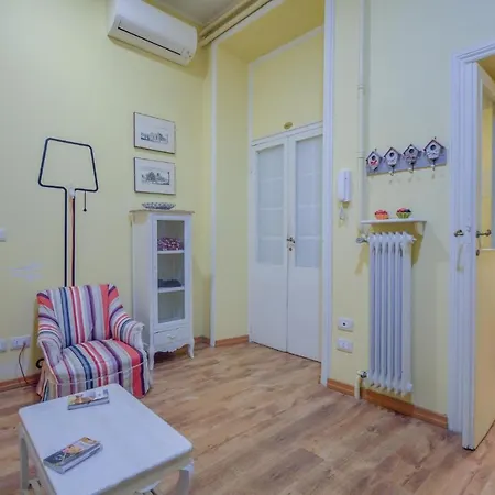 Three-bedroom In Rom